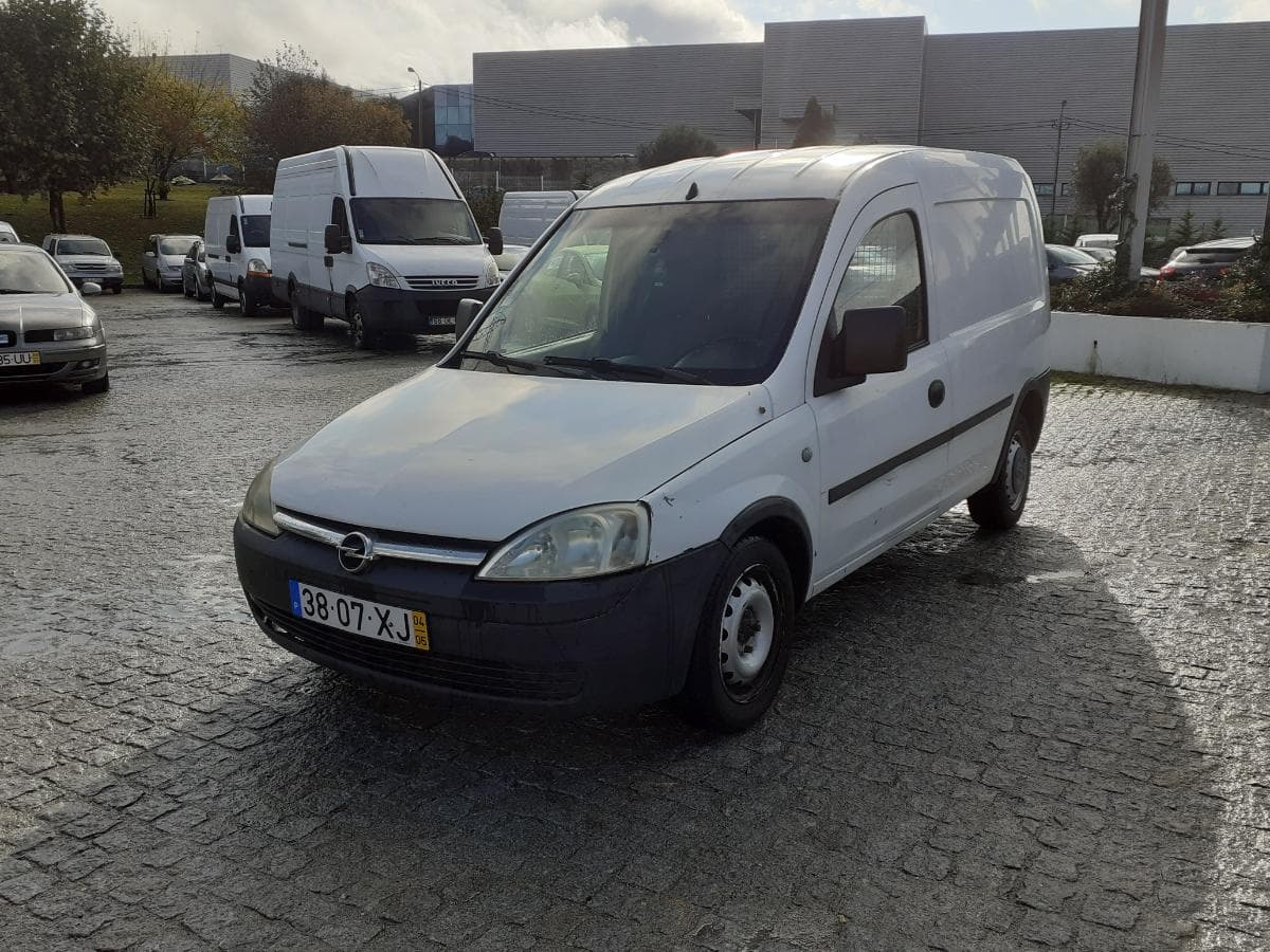 Opel Combo 1.7 CDI · Ano 2004 — imagem 3