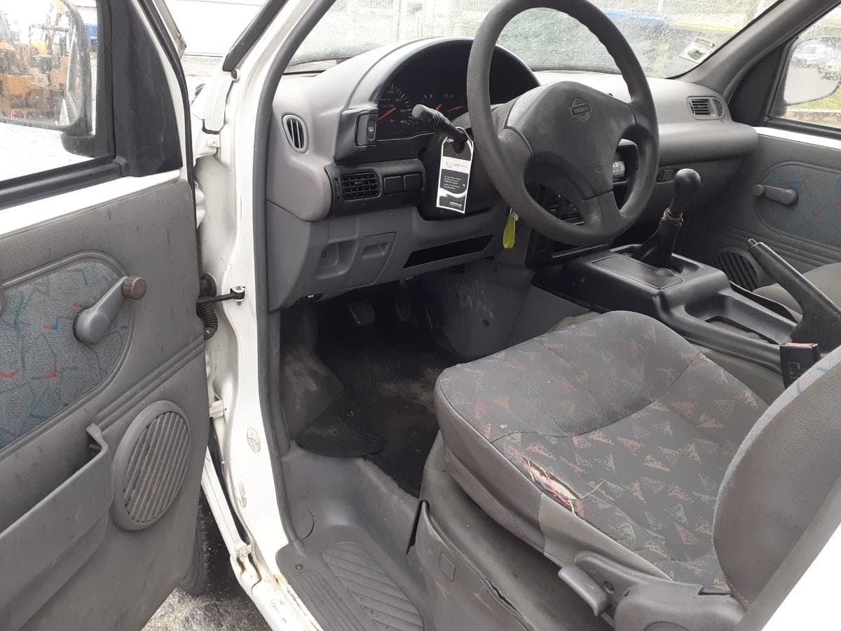 Nissan Vanette Cargo 2.3 D · Ano 2001 — imagen 8