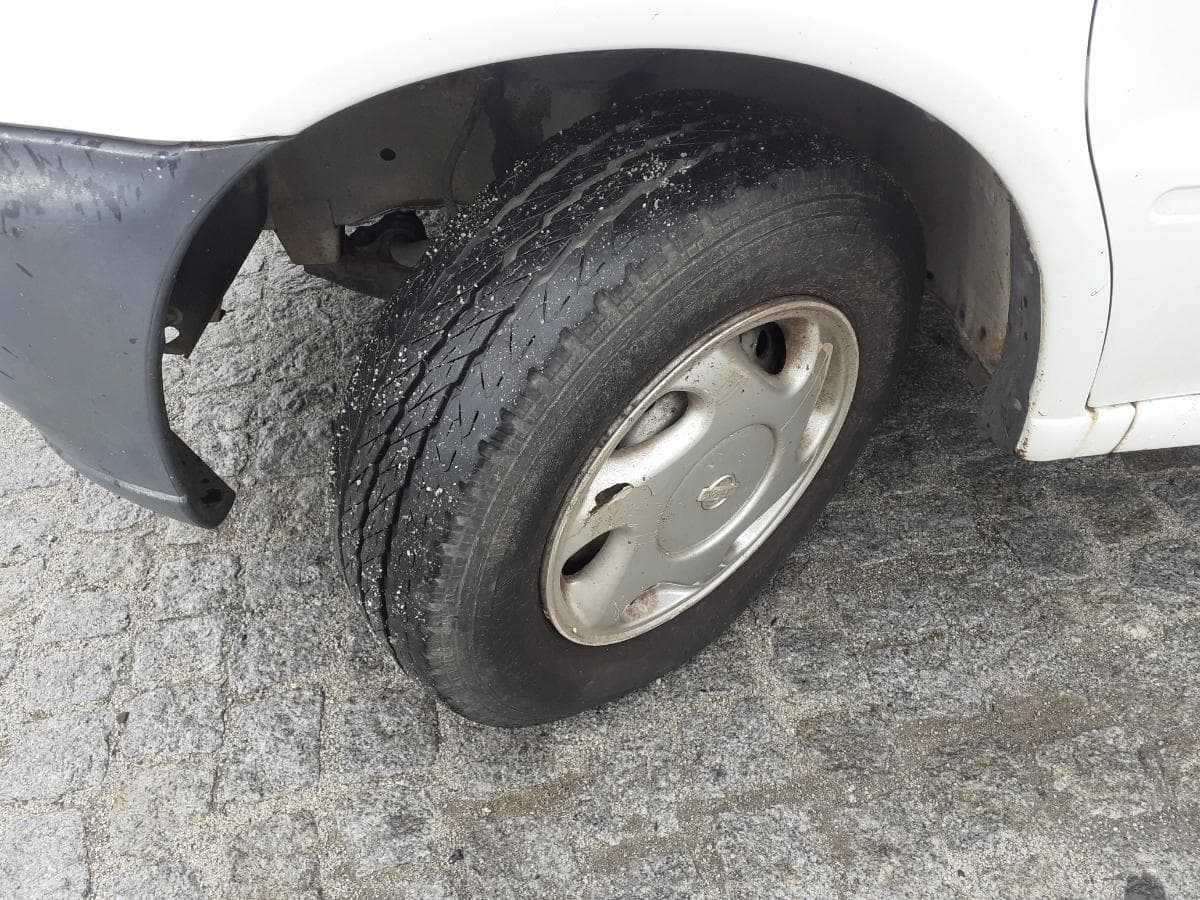 Nissan Vanette Cargo 2.3 D · Ano 2001 — imagen 17