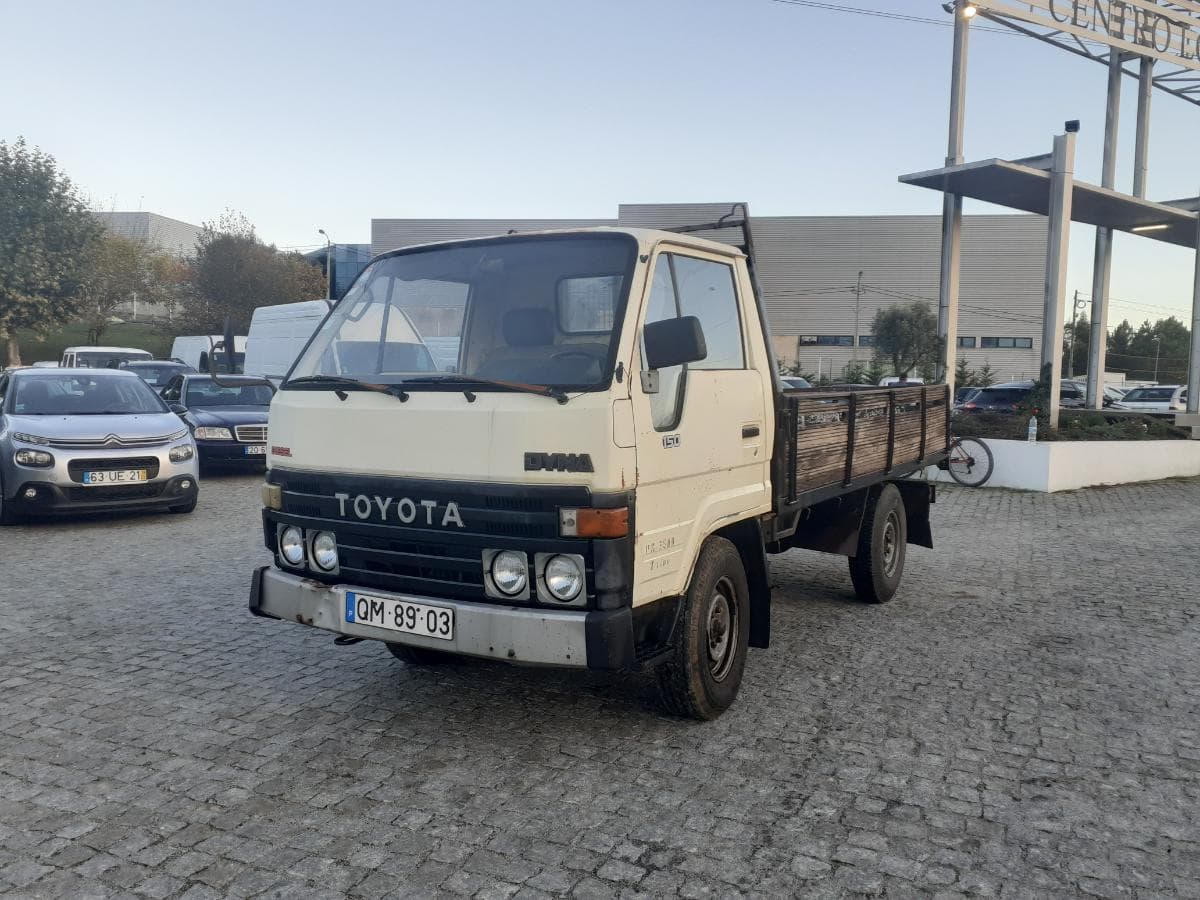 Toyota Dyna 150 · Año 1987 — imagen 3