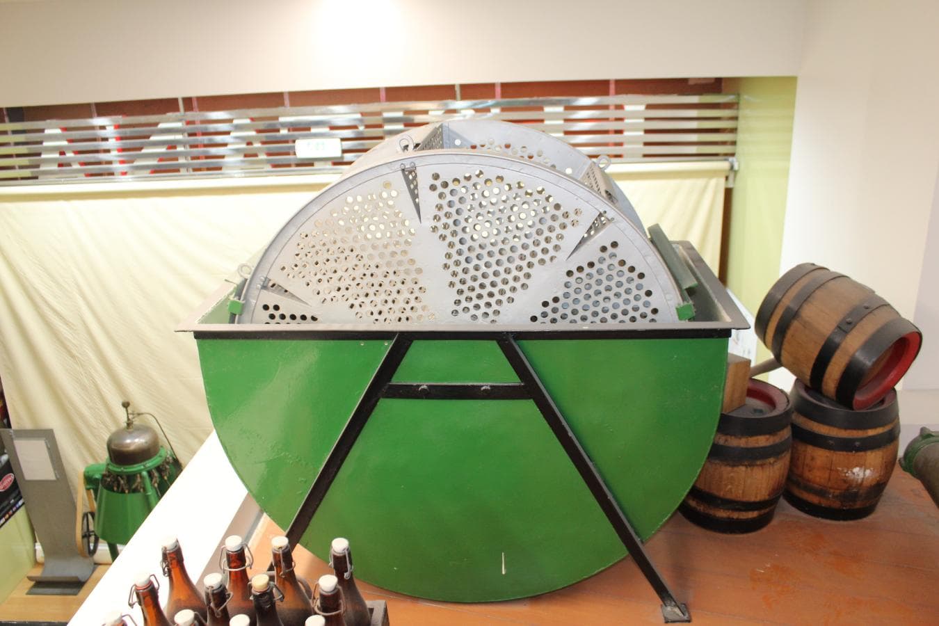 Antiguidades · Equipamentos de Engarrafamento Artesanal — imagem 8