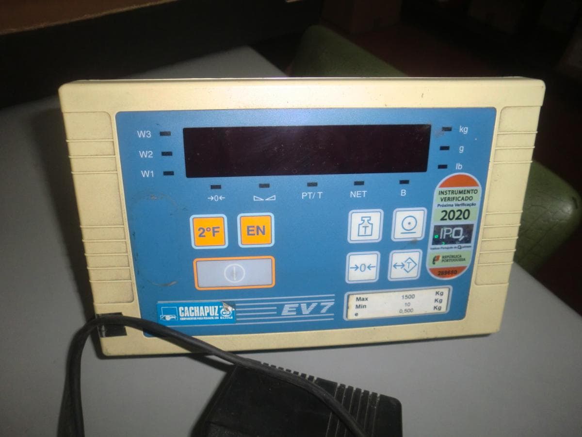 Equipamiento de Oficina + Varios — imagen 5