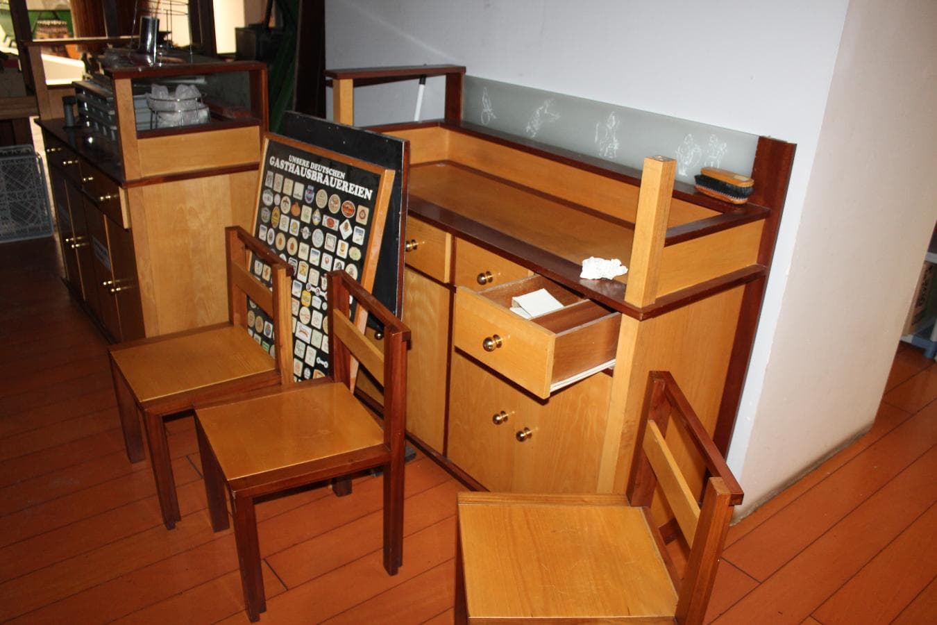 Equipamento de hotelaria + Equipamento de hotelaria + Equipamento de hotelaria + Equipamento de hotelaria + Equipamento de hotelaria + Equipamento de hotelaria + Equipamento de hotelaria · Loures — imagem 25