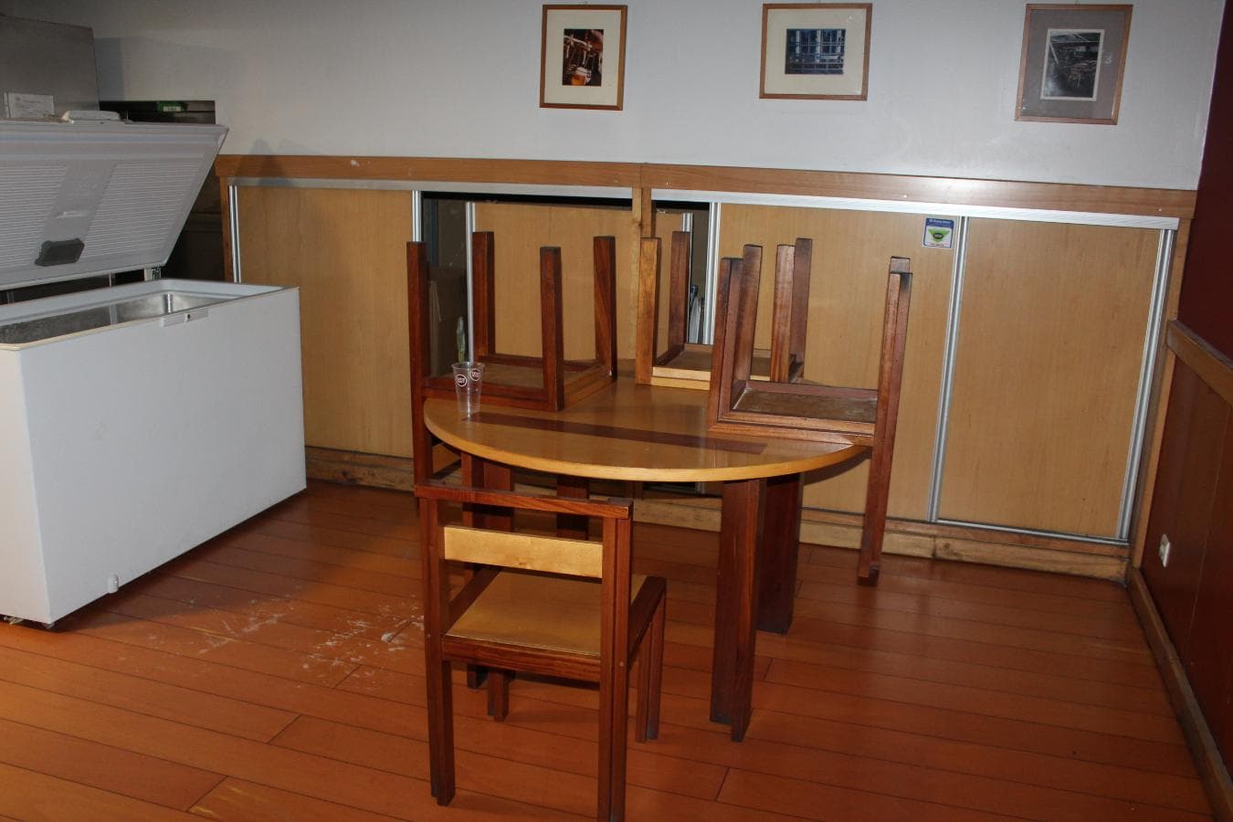 Equipamento de hotelaria + Equipamento de hotelaria + Equipamento de hotelaria + Equipamento de hotelaria + Equipamento de hotelaria + Equipamento de hotelaria + Equipamento de hotelaria · Loures — imagem 30