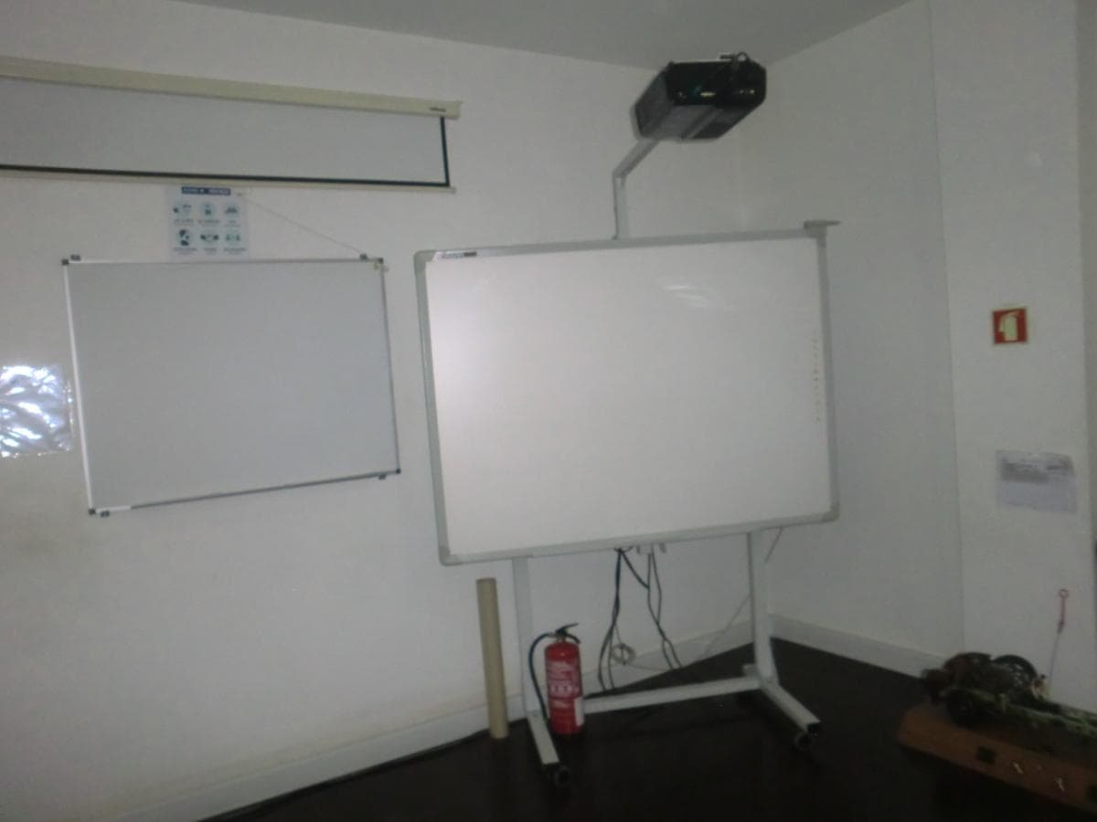 Escuela de Conducción - Cedofeita, Porto — imagen 19