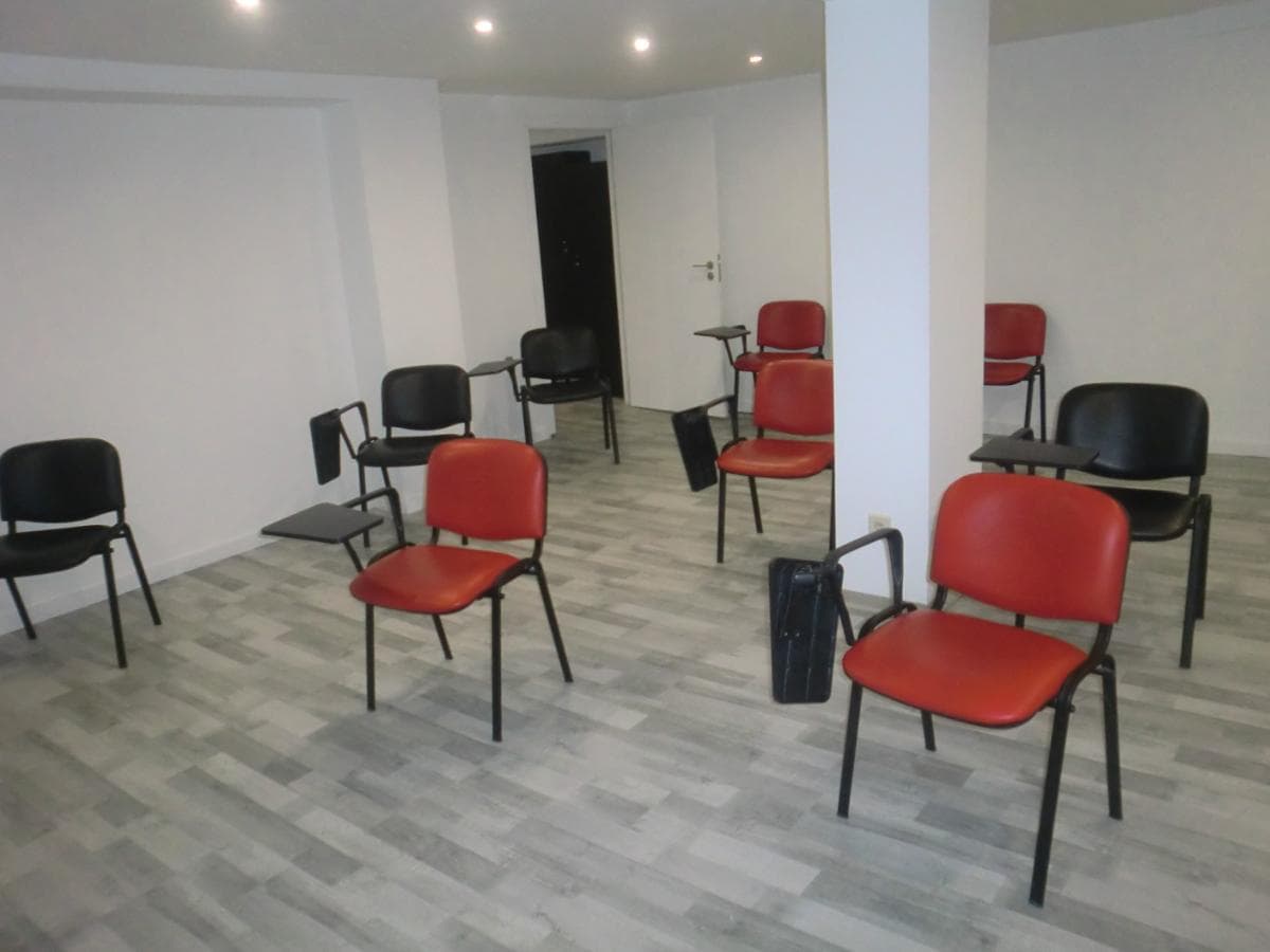 Escuela de Conducción - Espinho — imagen 15