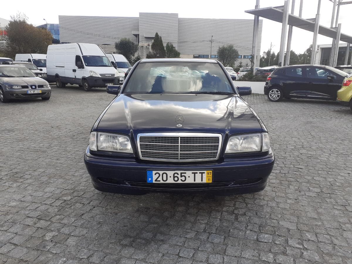 Mercedes-Benz C220 D · Ano 1997 — imagem 2
