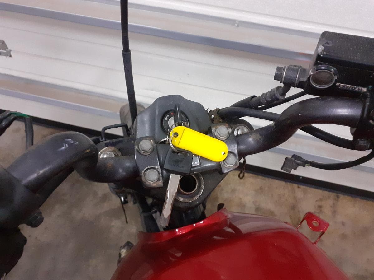 Honda CBF · Ano 2013 — imagem 6