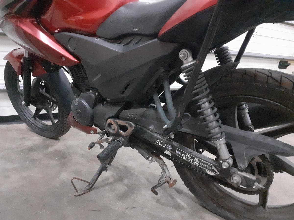Honda CBF · Ano 2013 — imagem 9