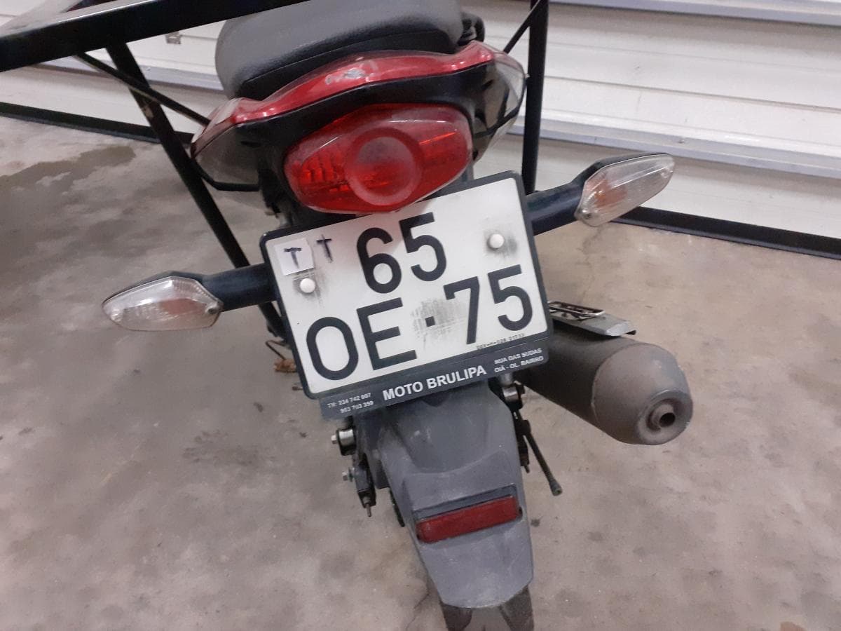 Honda CBF · Ano 2013 — imagem 10