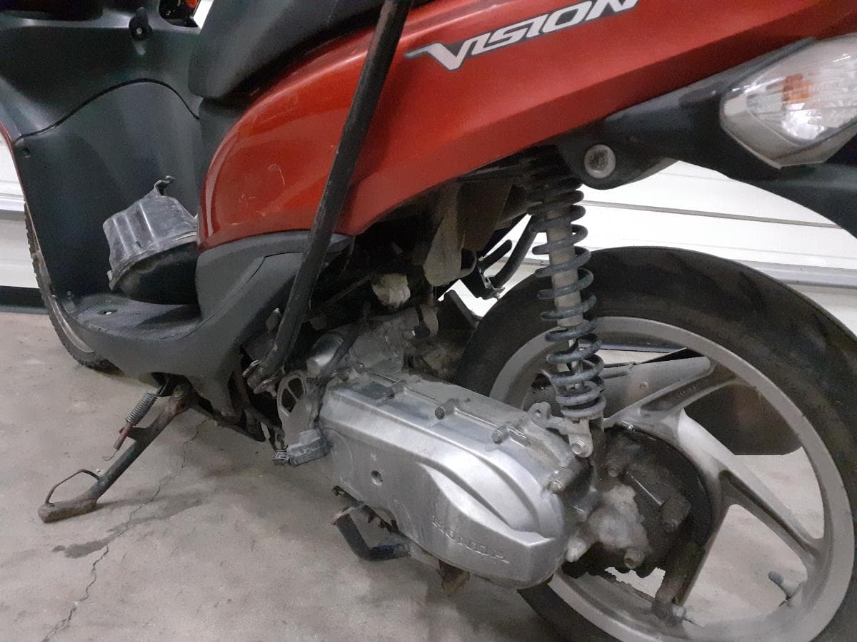 Honda Vision · Année 2013 — image 8