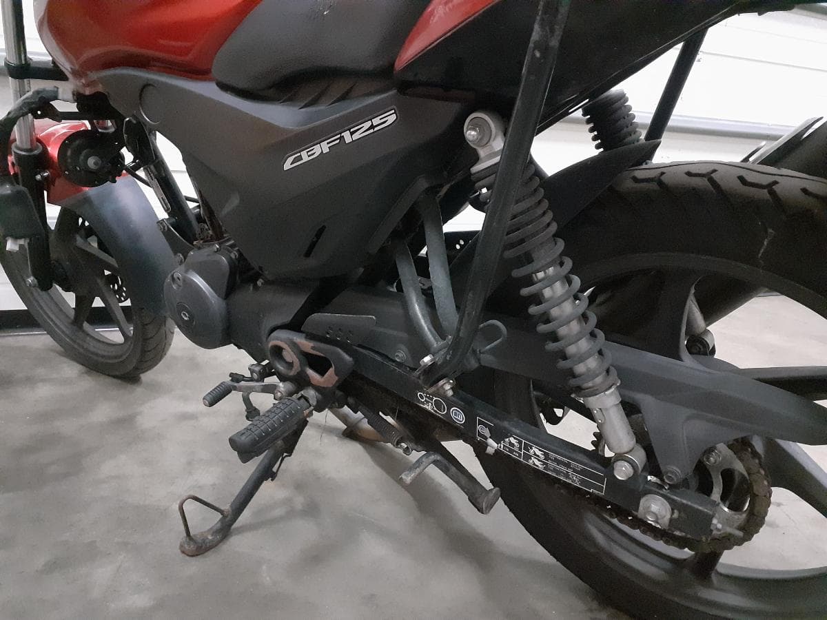 Honda CBF · Année 2014 — image 7