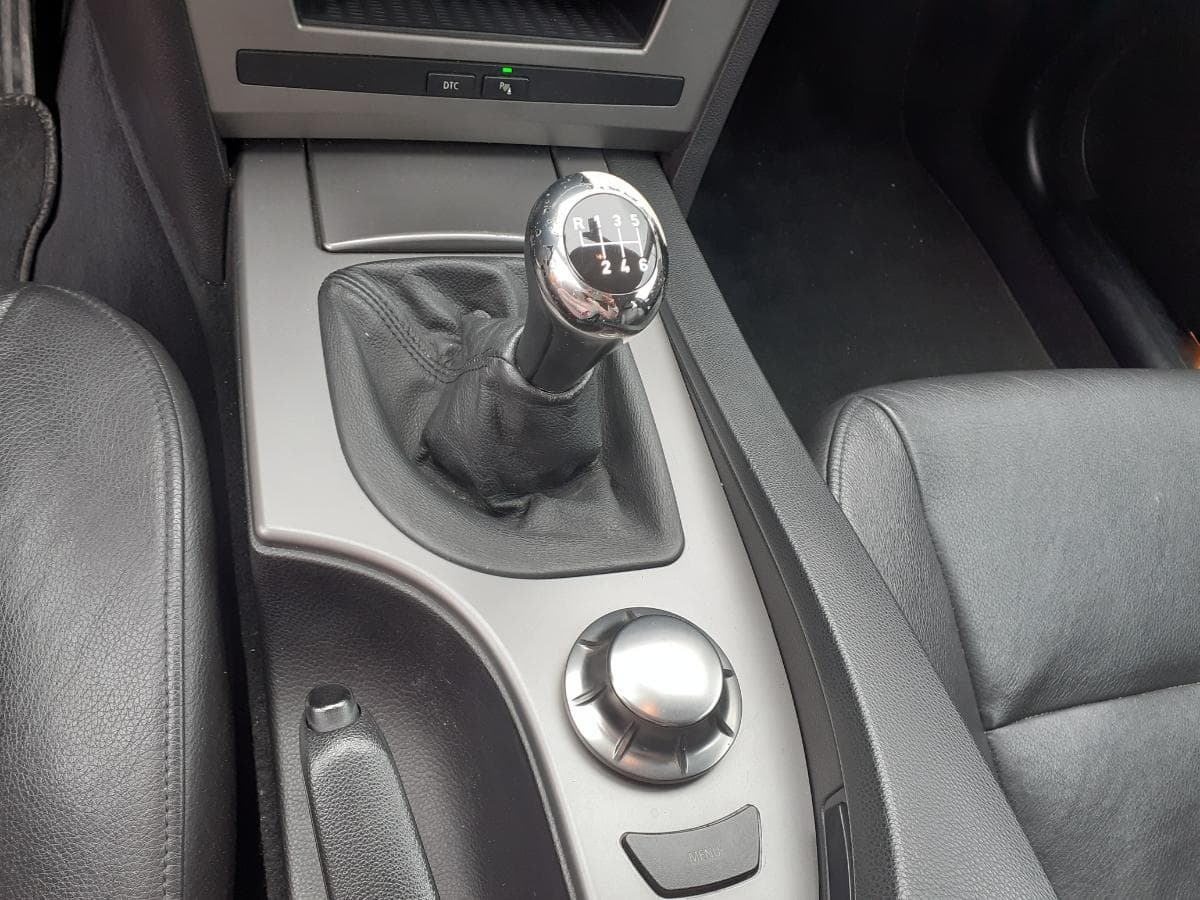 BMW 525D · Ano 2004 — imagem 22
