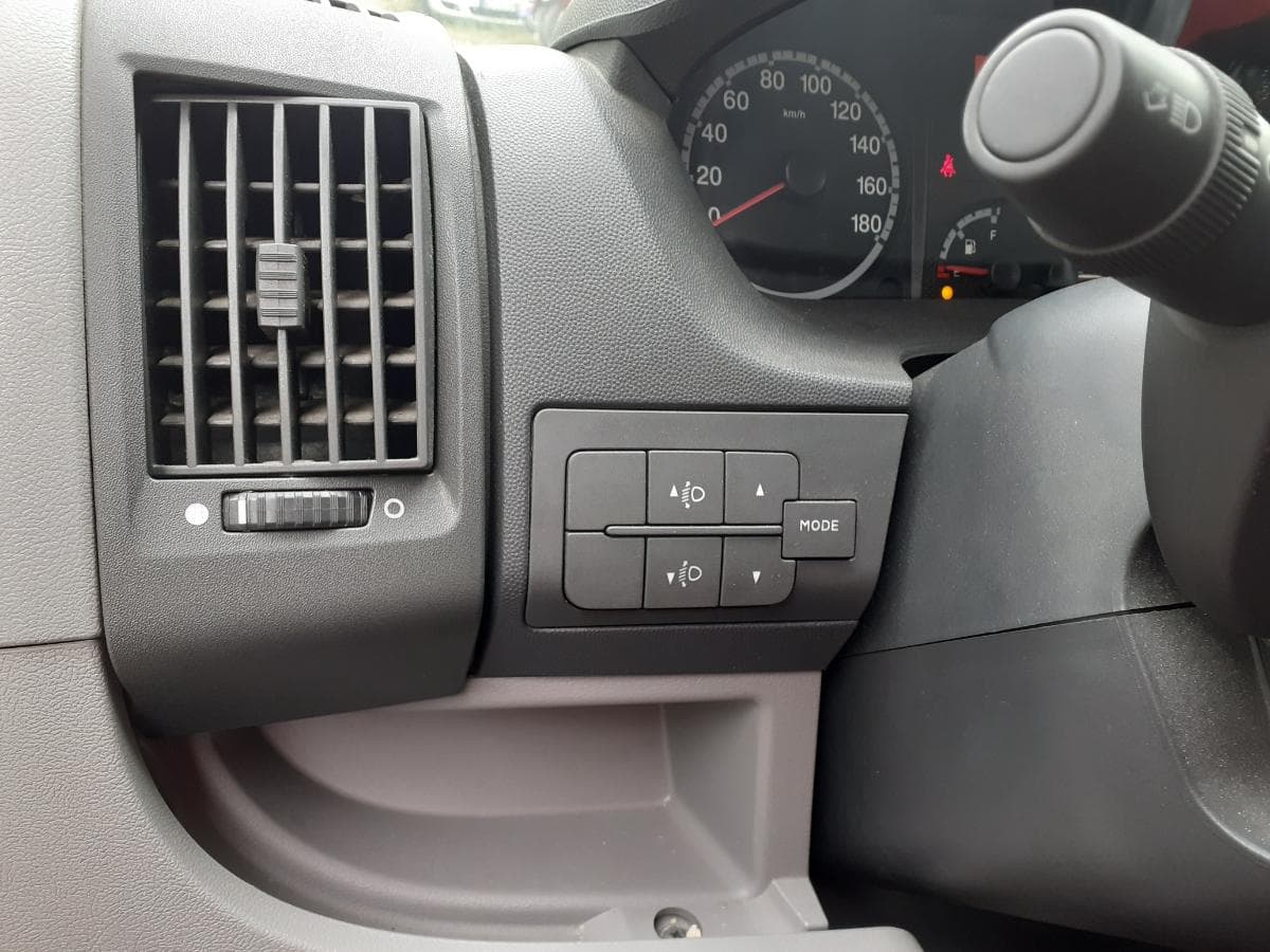 Autocaravana Joint ZJJC · Ano 2015 — imagen 18