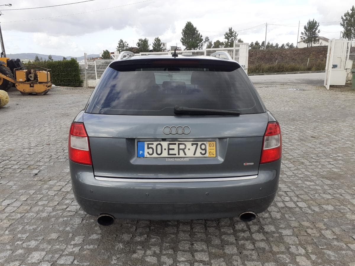 Audi A4  1.9 TDI · Ano 2003 · Quattro — imagem 5