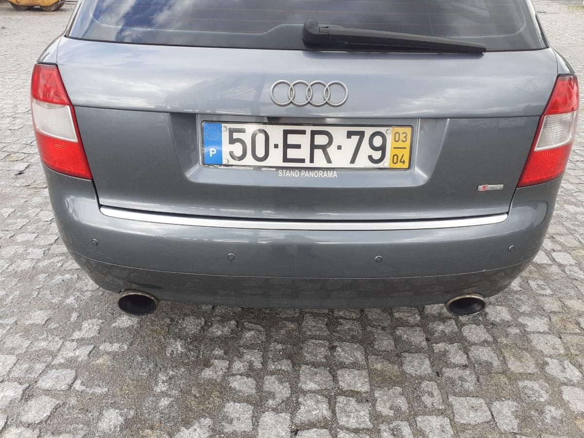 Audi A4  1.9 TDI · Ano 2003 · Quattro — imagem 8