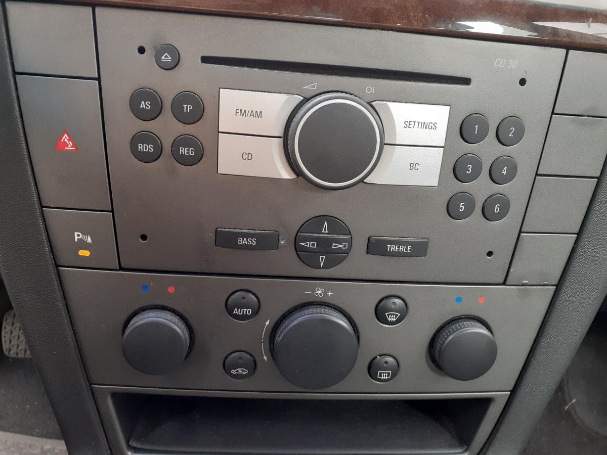 Opel Vectra 1.9 CDTI · Ano 2005 — imagem 15