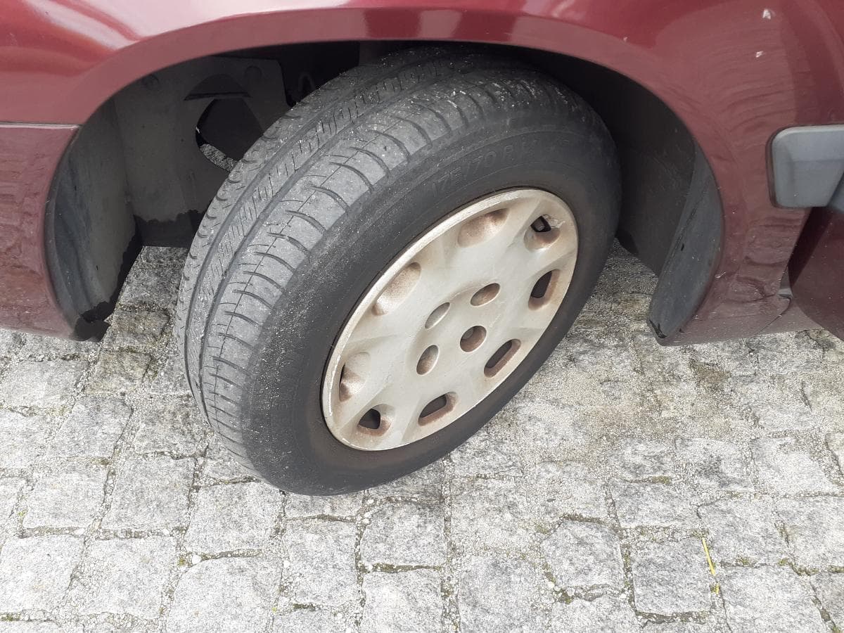 Citroën Xantia 1.6i · Ano 1993 — image 22