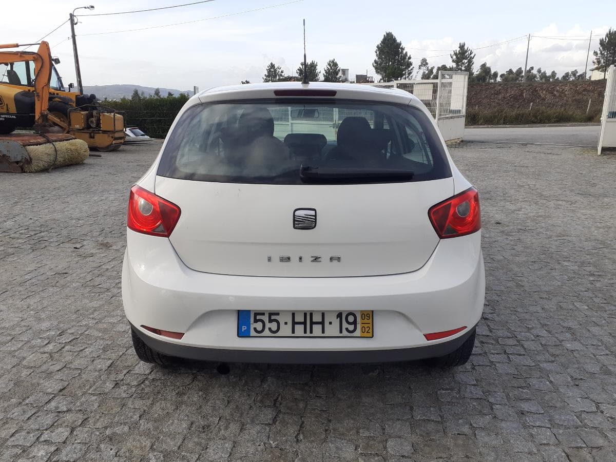Seat Ibiza 1.9 TDI · Ano 2009 — imagem 5