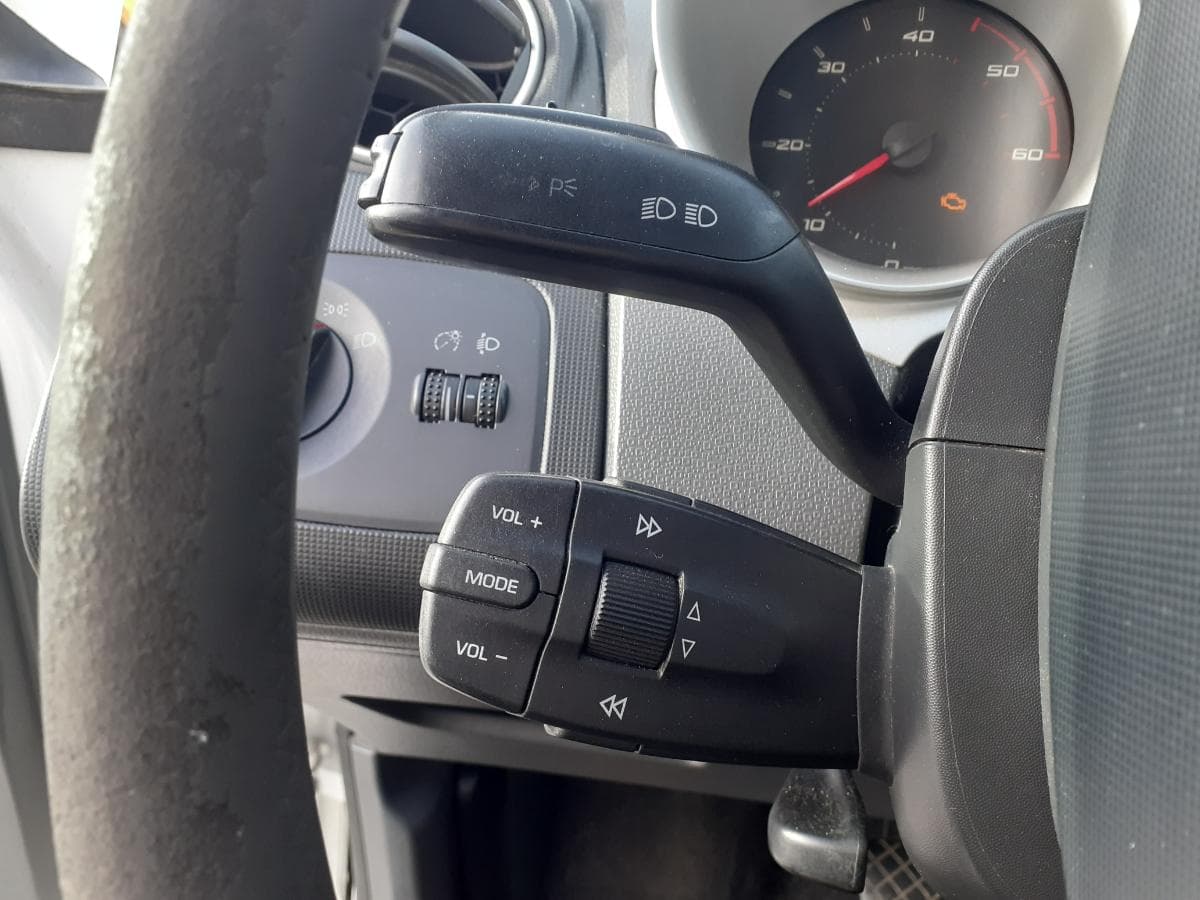 Seat Ibiza 1.9 TDI · Ano 2009 — imagem 19