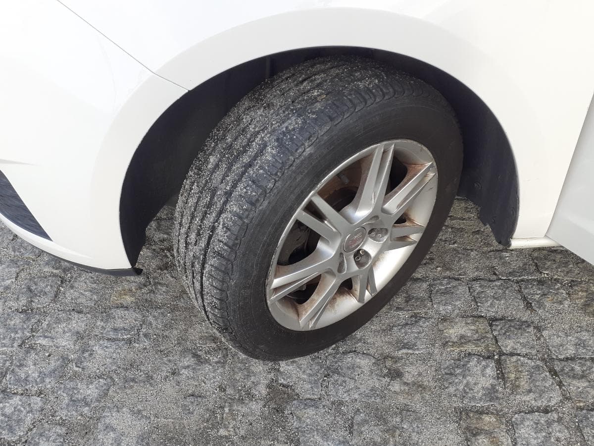 Seat Ibiza 1.9 TDI · Ano 2009 — imagem 22