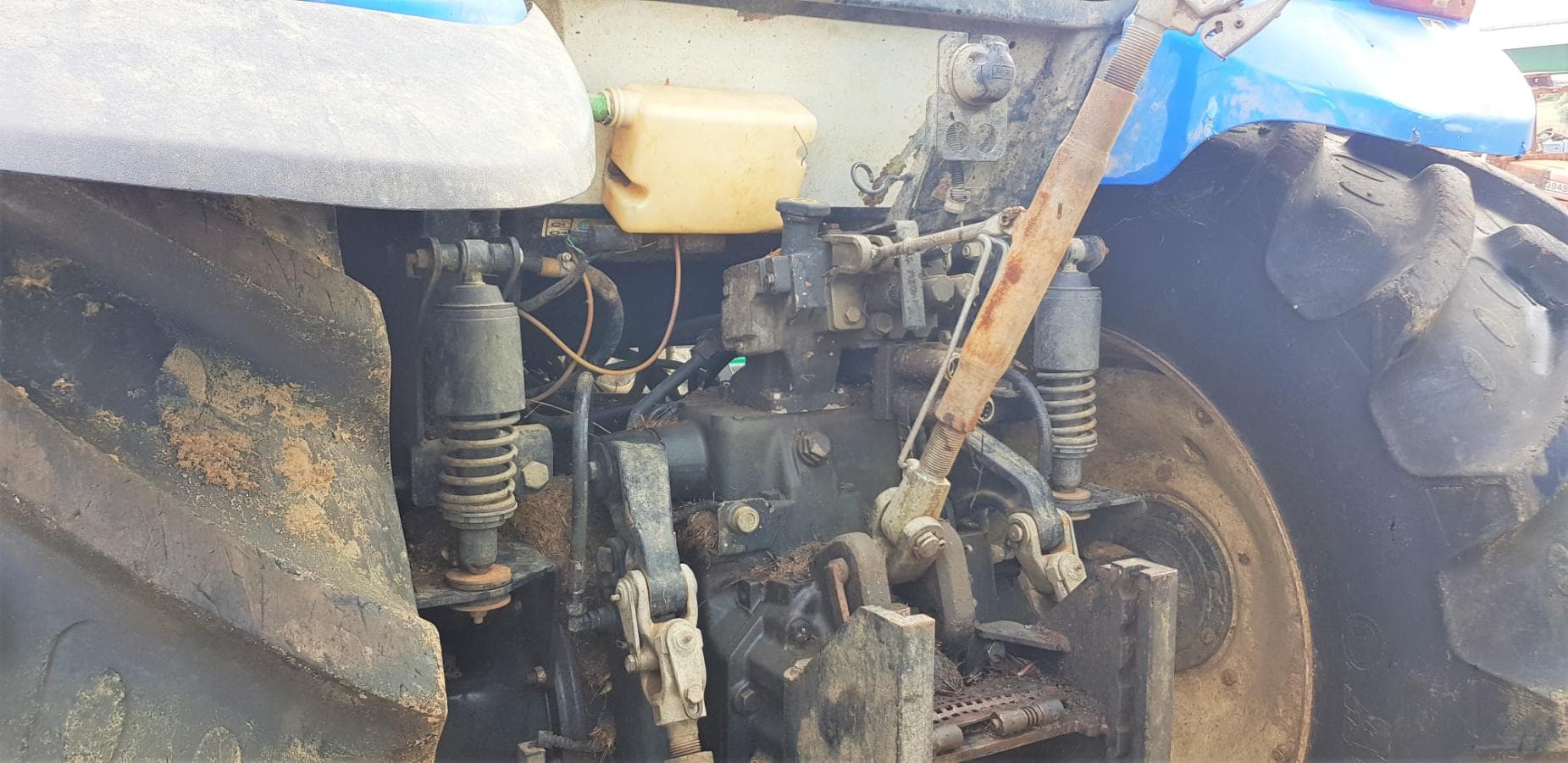 Trator New Holland TM 155 — imagem 8