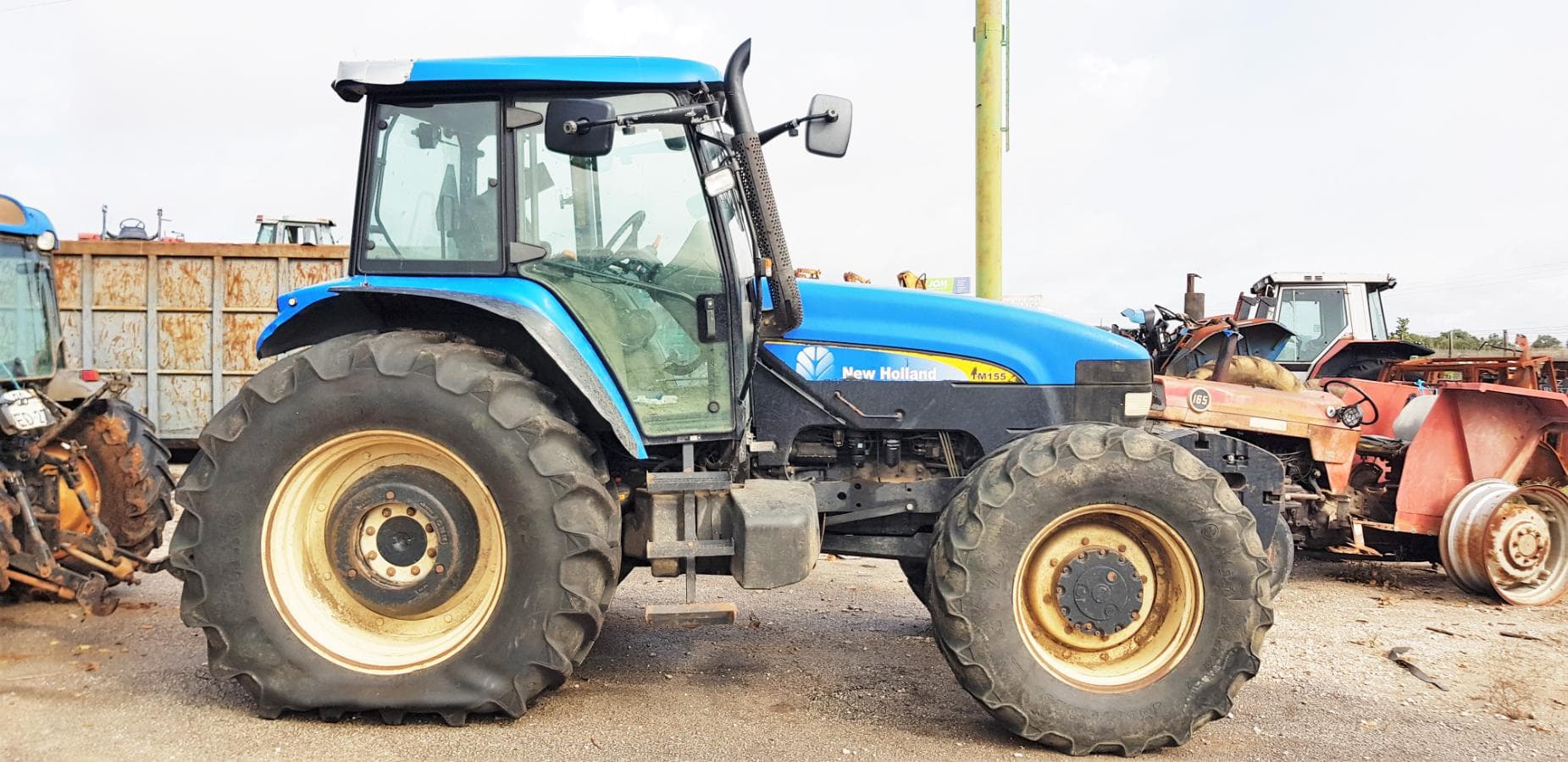Trator New Holland TM 155 — imagem 5