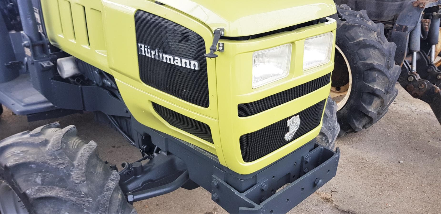 Trator Hurlimann H-481 XF — imagem 3
