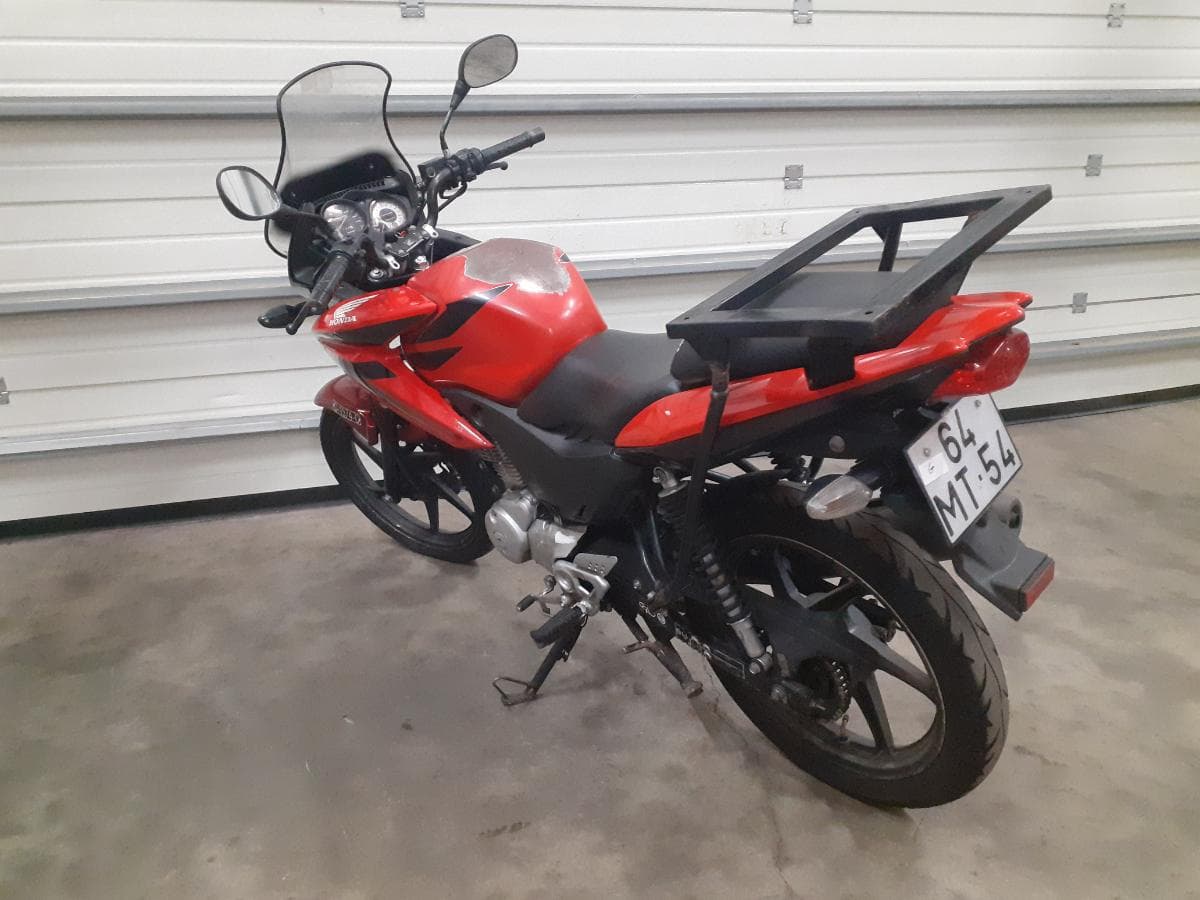 Honda CBF · Ano 2012 — imagen 4