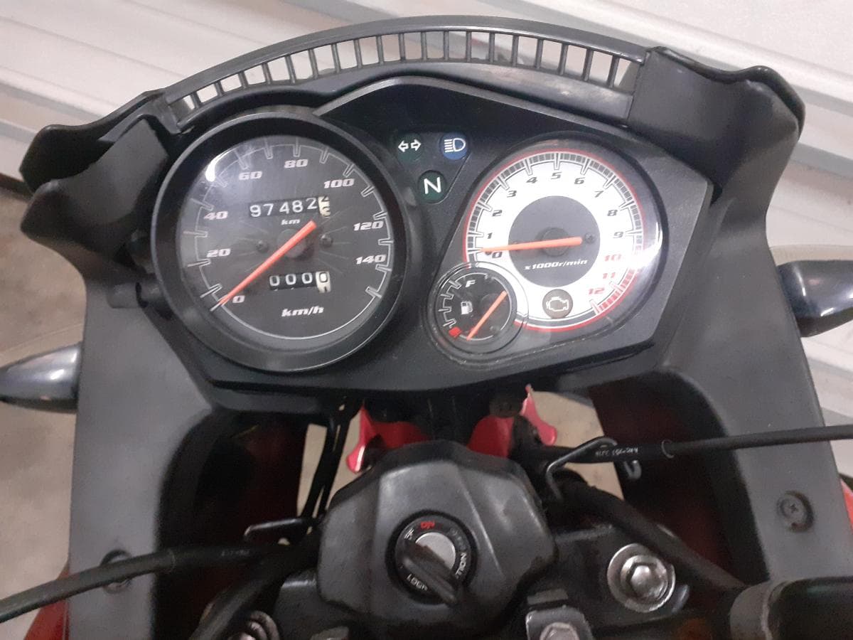 Honda CBF · Ano 2014 — imagem 7