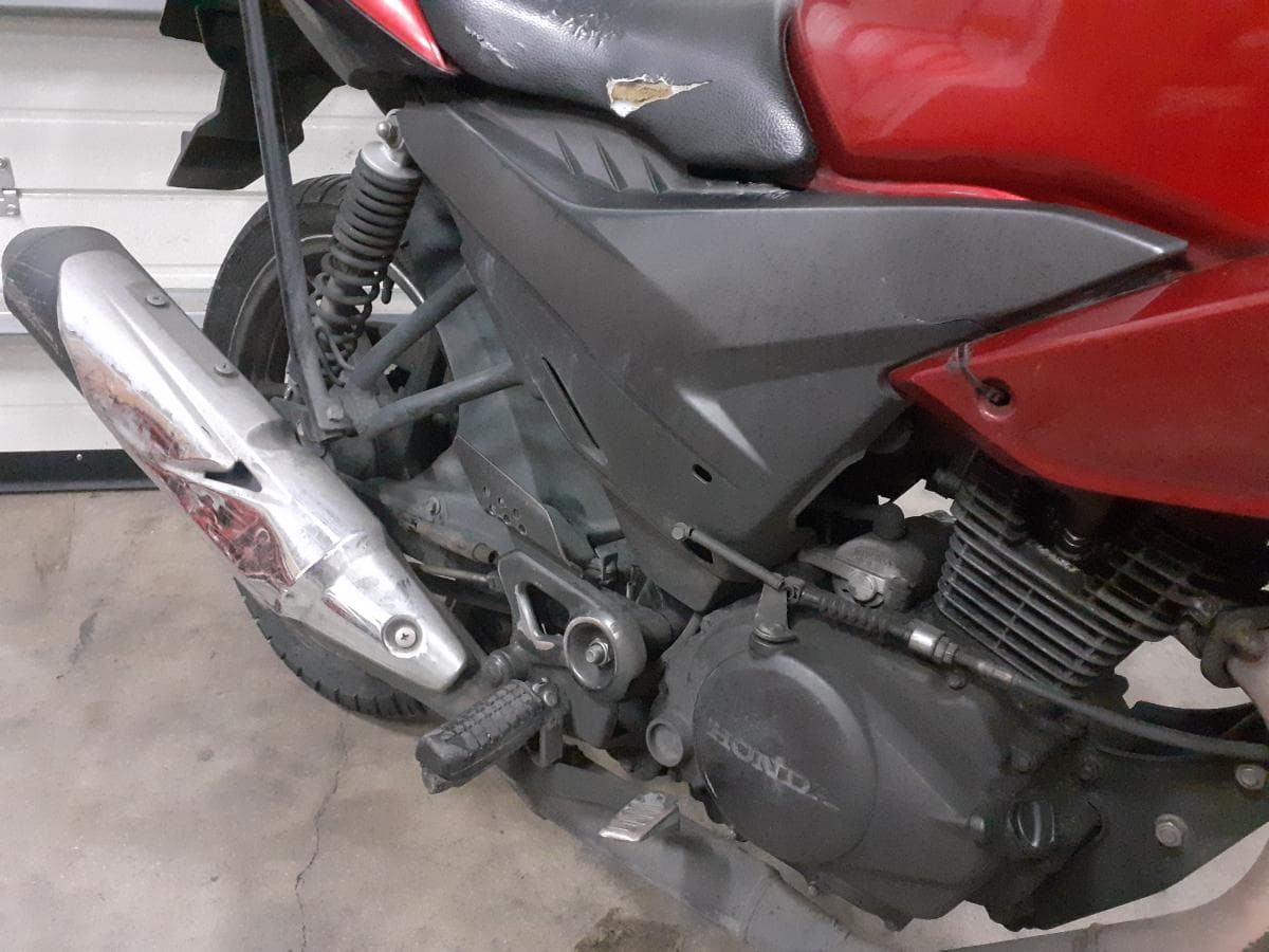 Honda CBF · Ano 2014 — imagem 9