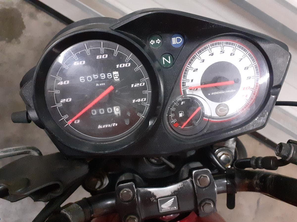 Honda CBF · Ano 2014 — imagem 7