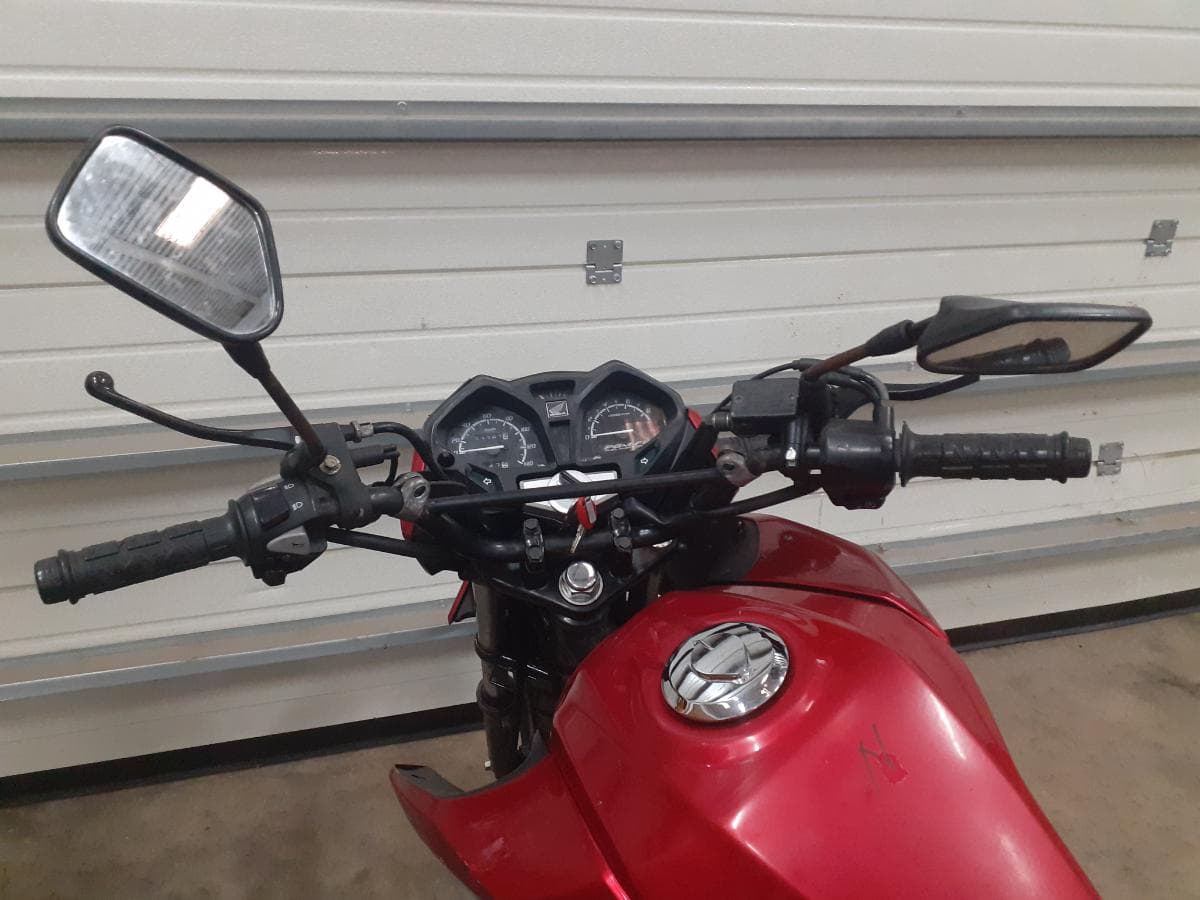 Honda CBF · Ano 2015 — image 5