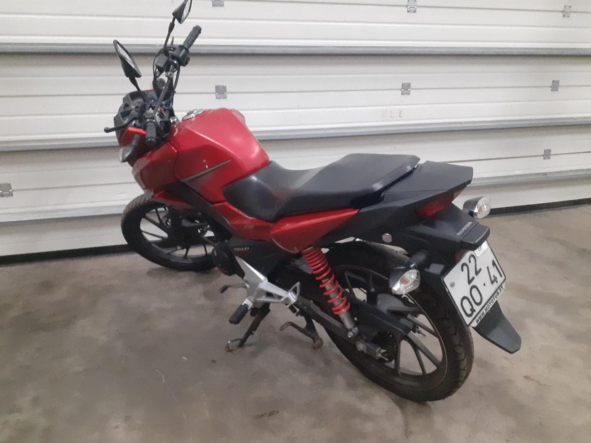 Honda CBF · Ano 2015 — image 3