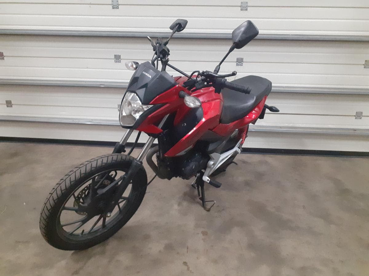 Honda CBF · Ano 2015 — image 2