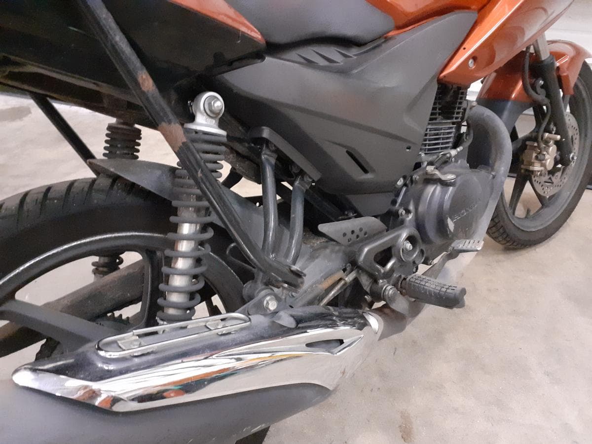 Honda CBF 125 · Año 2014 — imagen 9