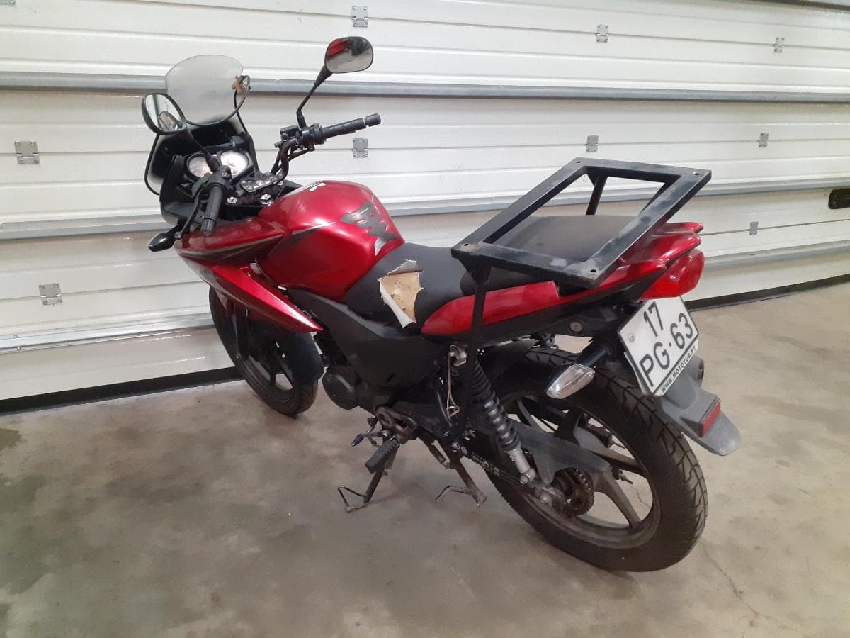 Honda CBF 125 · Año 2014 — imagen 4