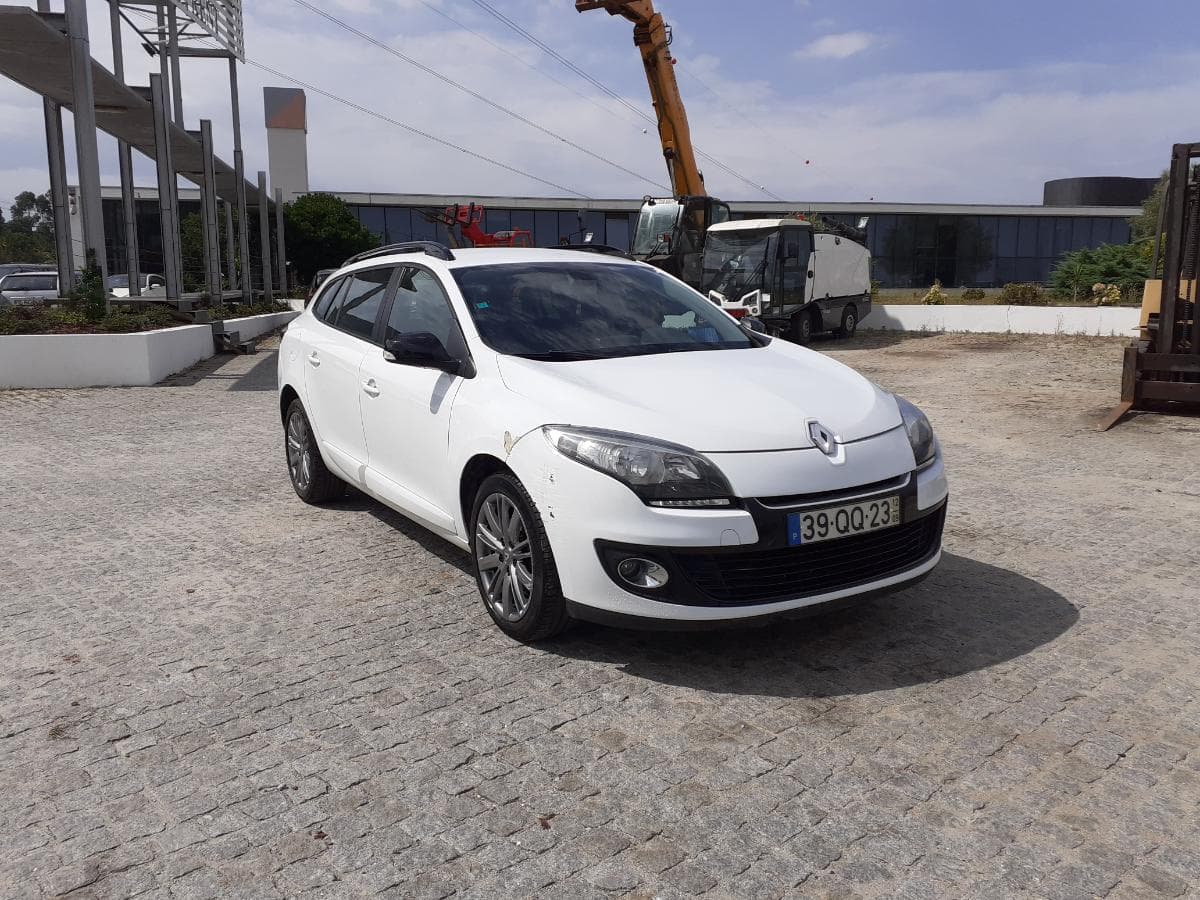 Renault Mégane 1.5 DCI · Ano 2012 — imagen 1