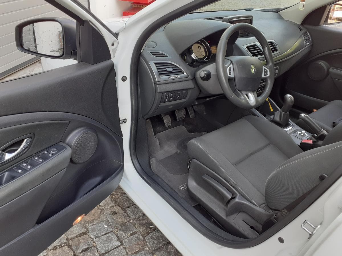 Renault Mégane 1.5 DCI · Ano 2012 — imagen 14