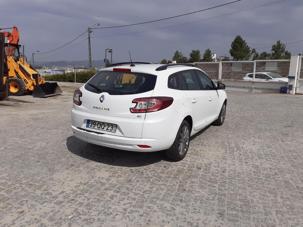 Renault Mégane 1.5 DCI · Ano 2012 — imagen 4