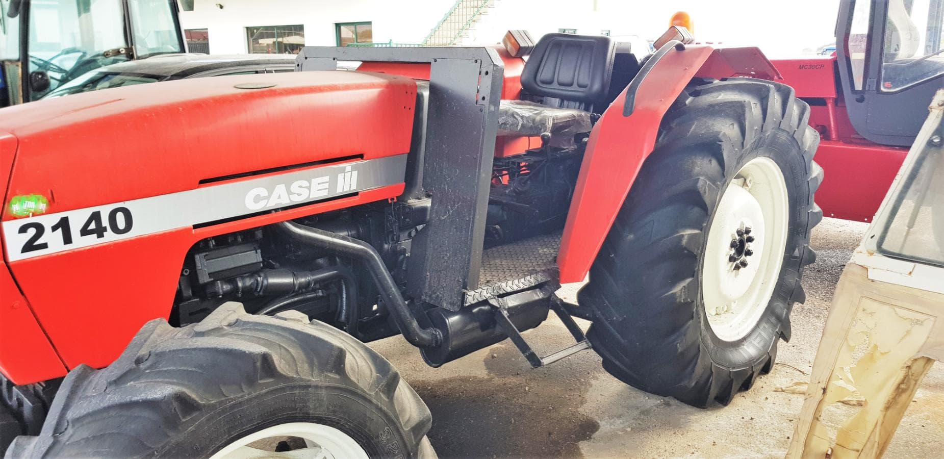 Trator Case 2140