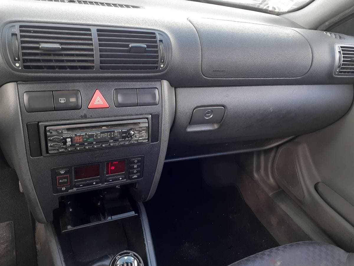 Audi A3 1.6 · Ano 1998 — imagem 12
