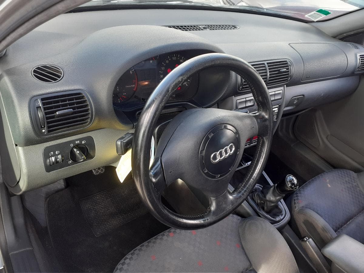 Audi A3 1.6 · Ano 1998 — imagem 15