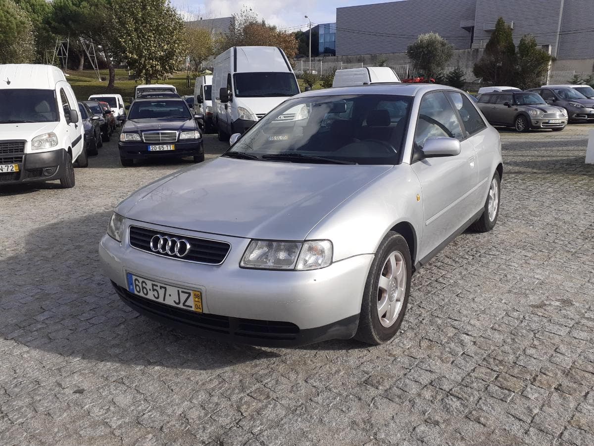 Audi A3 1.6 · Ano 1998 — imagem 3