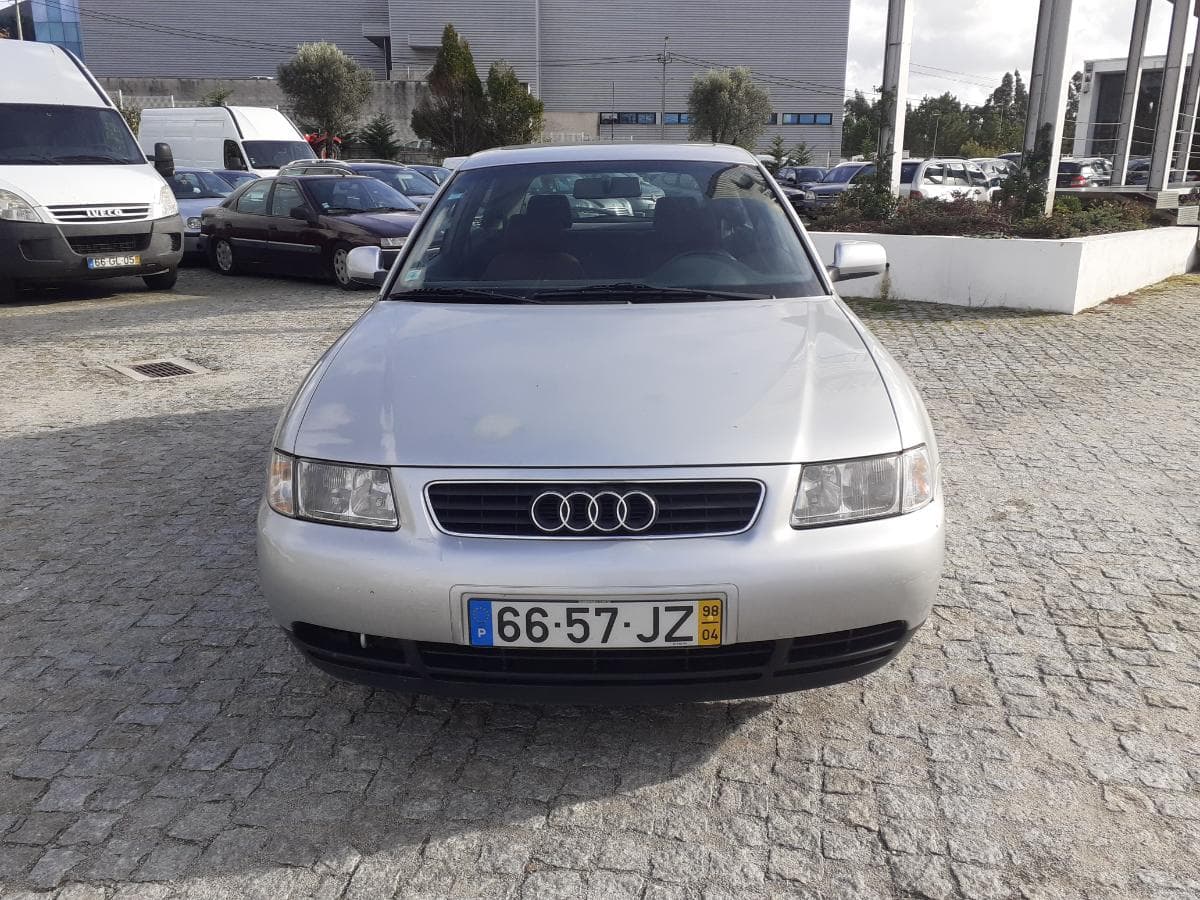 Audi A3 1.6 · Ano 1998 — imagem 2