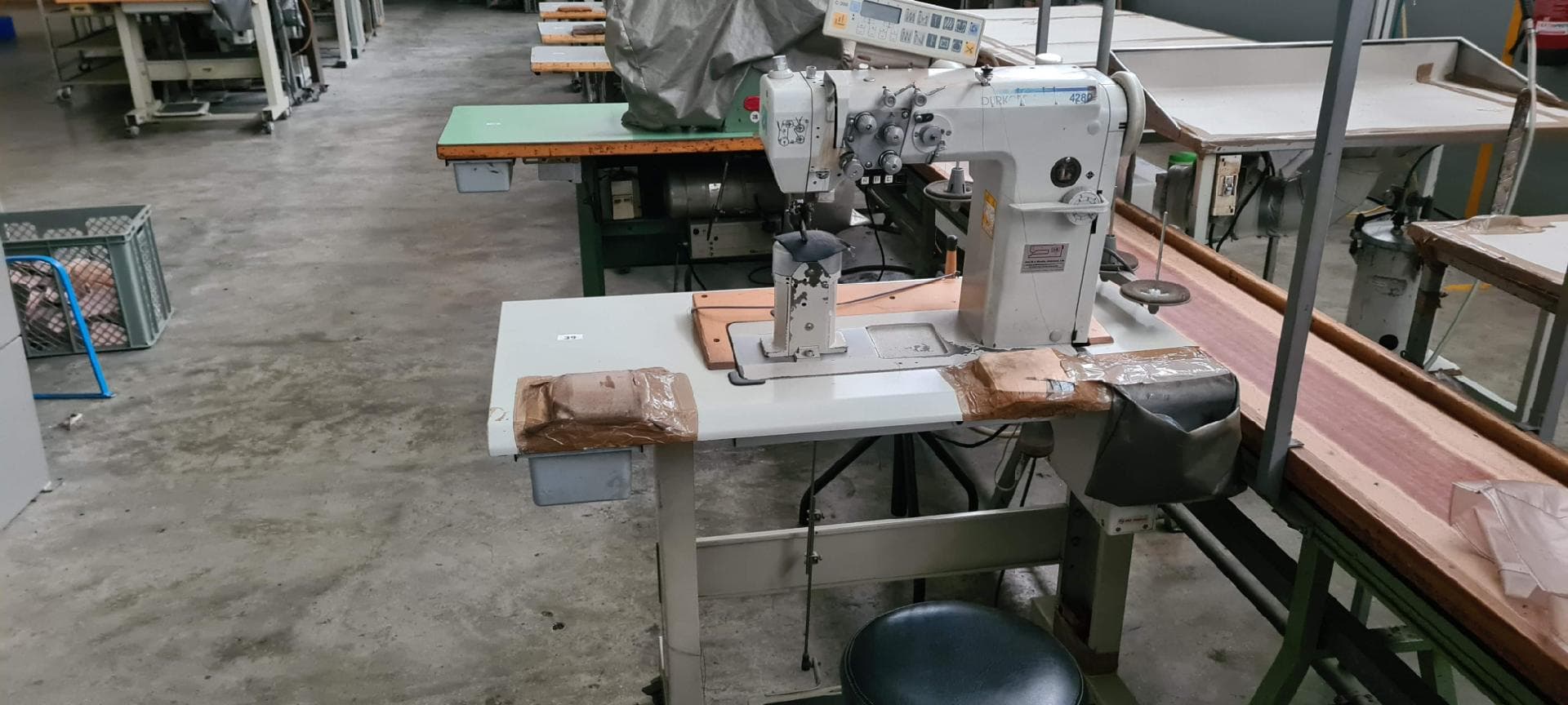 Unidade de Produção de Calçado — image 163