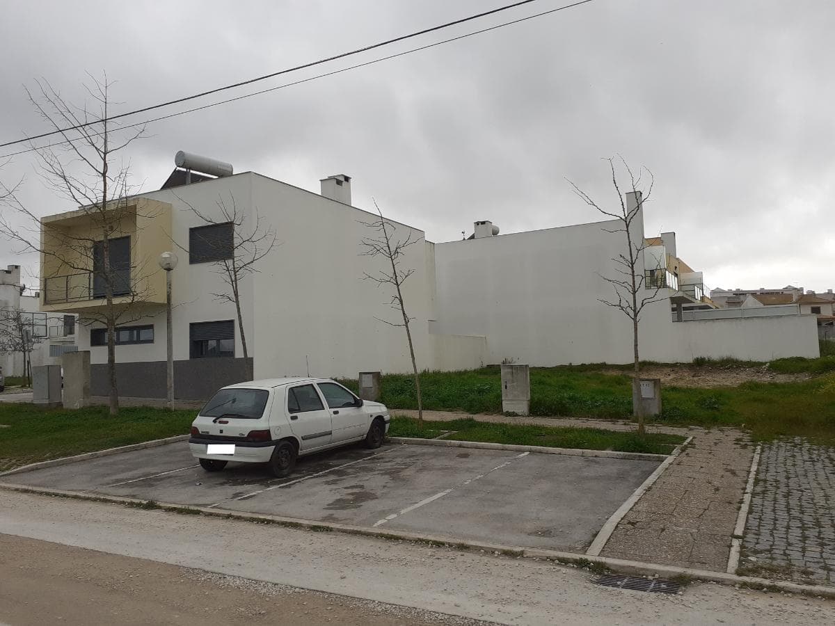 1/2 de Lote para Construção · Barreiro — image 3