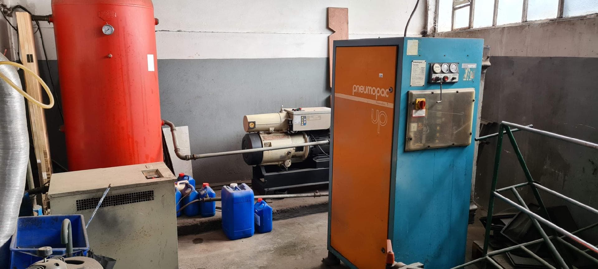 Unidade de Produção de Calçado — image 122