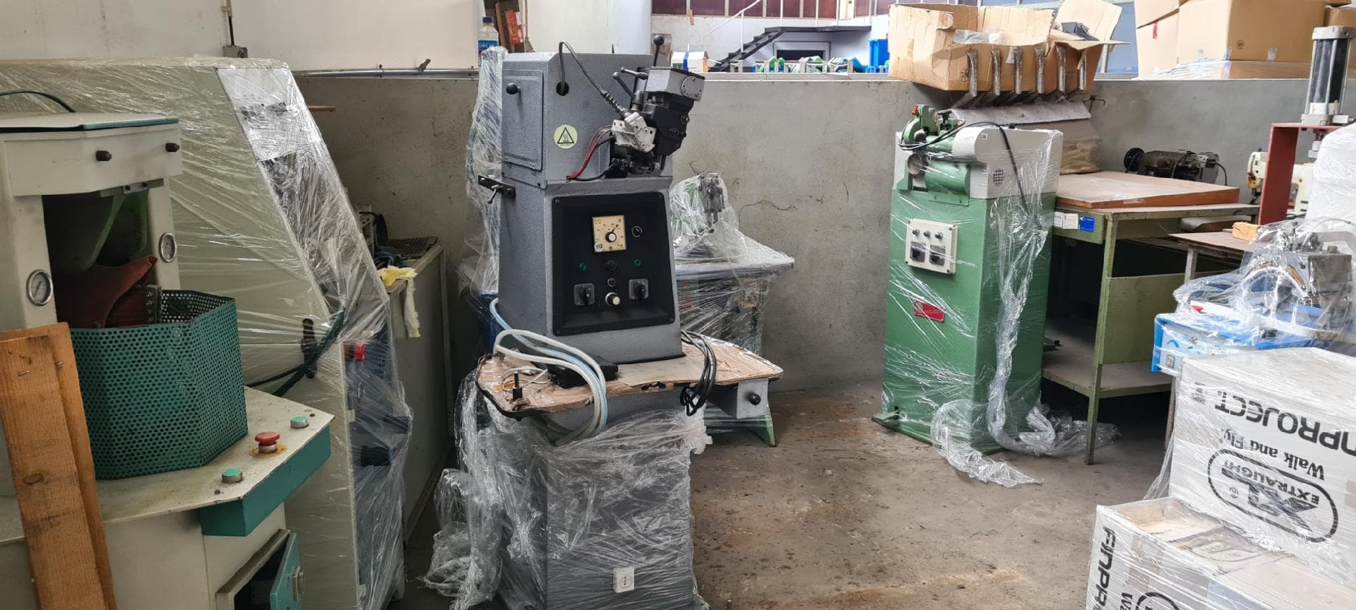 Unidade de Produção de Calçado — image 129