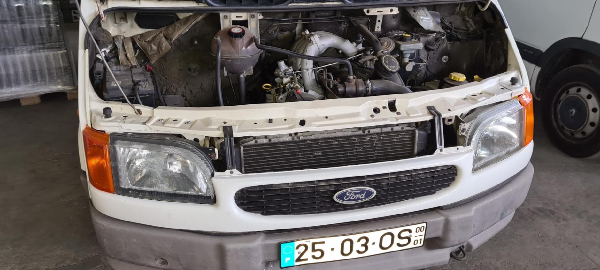 Ford Transit — imagen 8